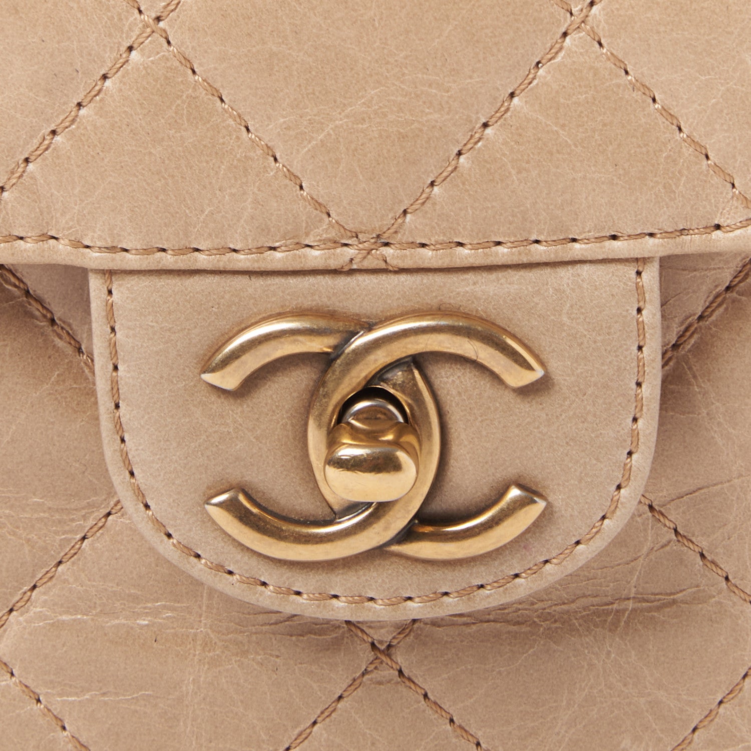 Chanel Glazed Calfskin Quilted Medium Bubble CC Flap Beige 7 of 9