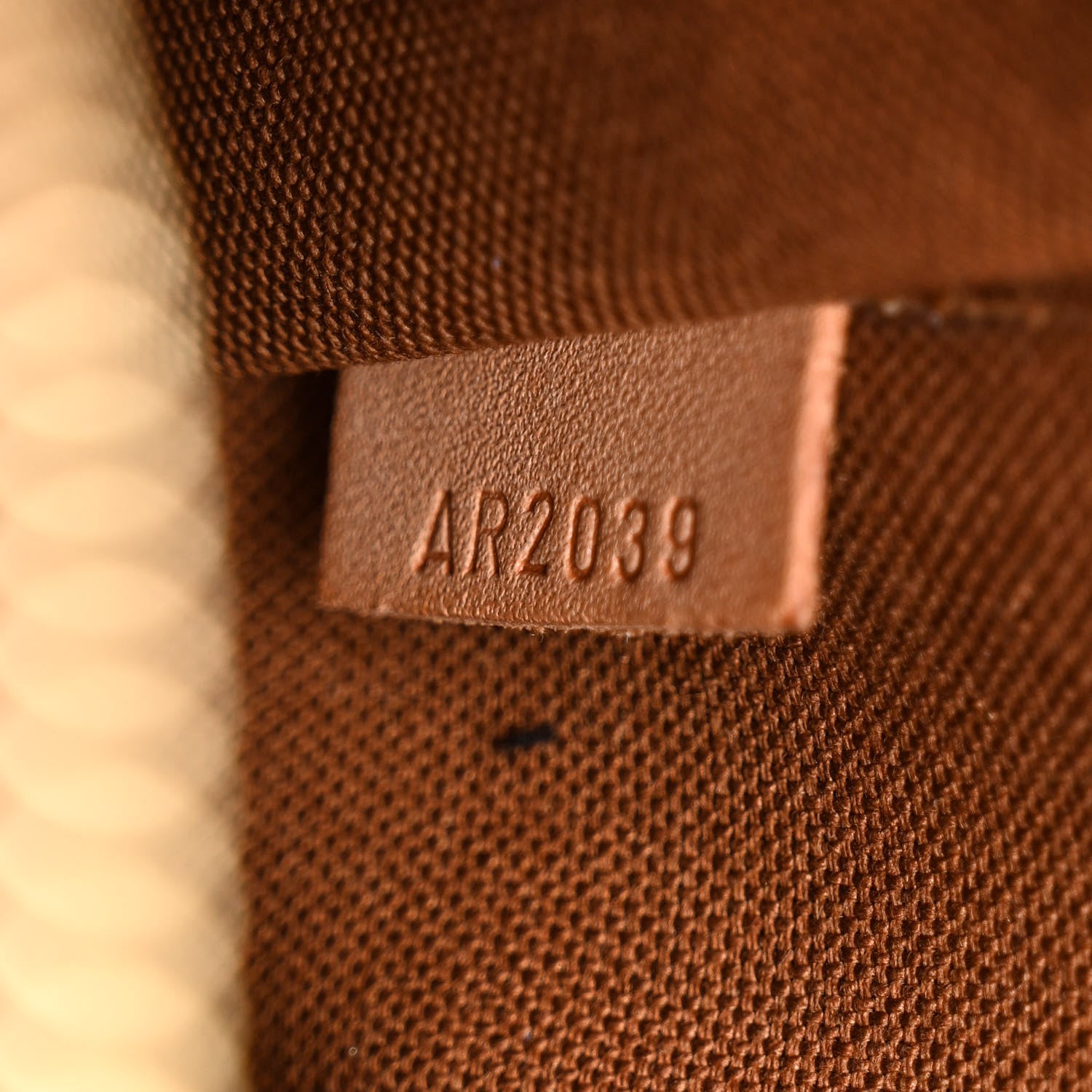 Louis Vuitton Monogram Thames PM 7 of 13