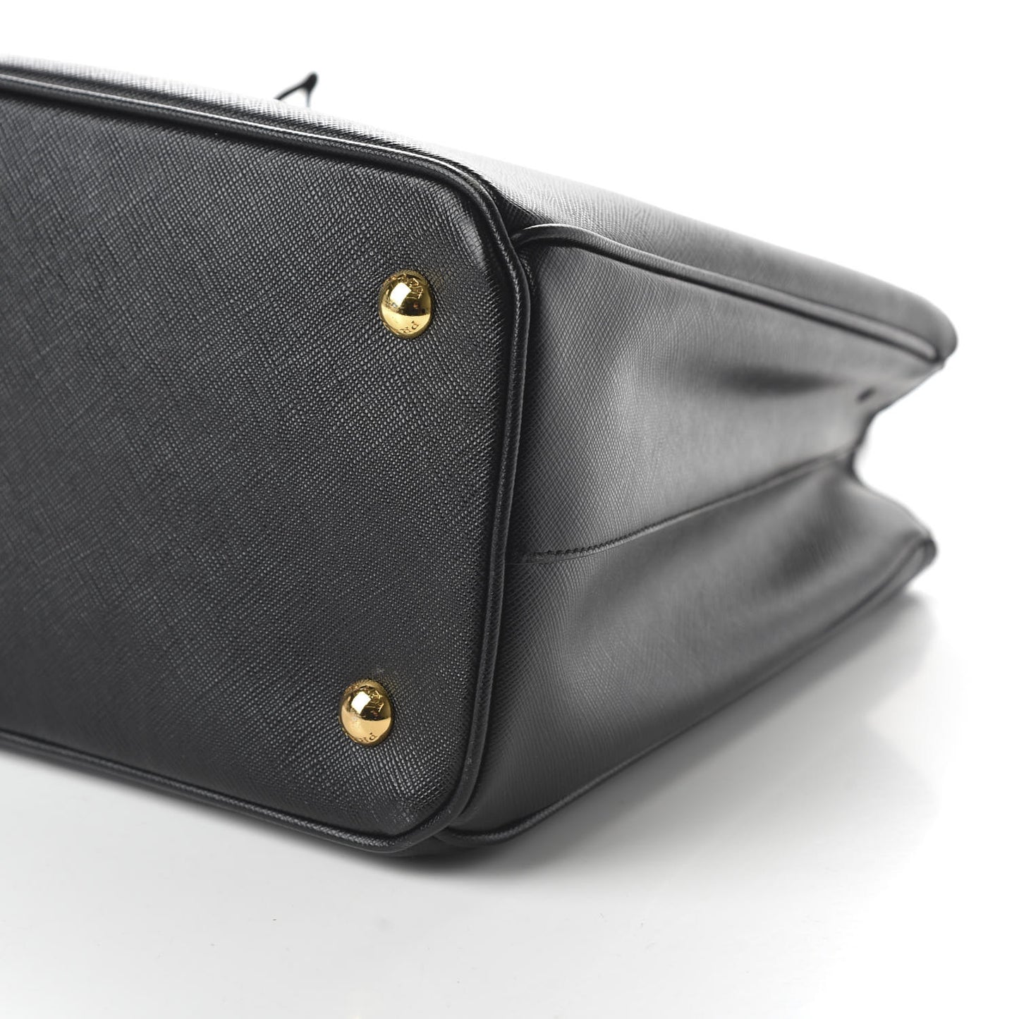 Saffiano Lux Medium Tote Black
