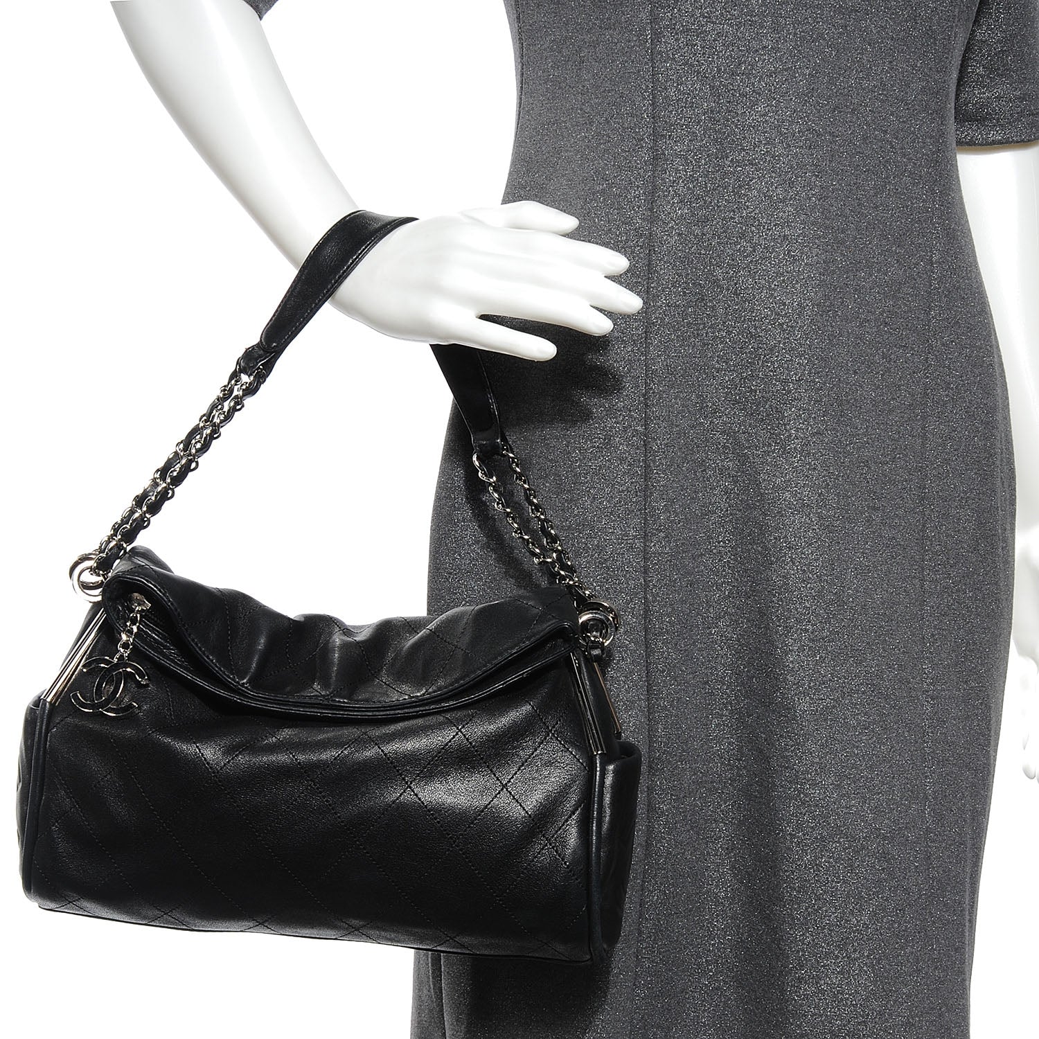 Chanel Lambskin Medium Ultimate Soft Tote Black 3 of 9