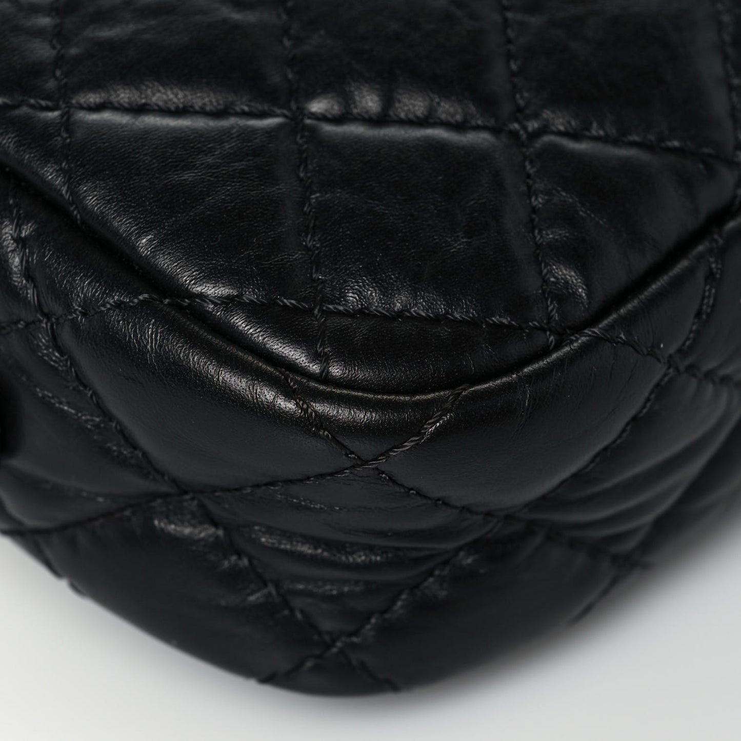 Aged Calfskin Quilted Mini Reissue Camera Case Black