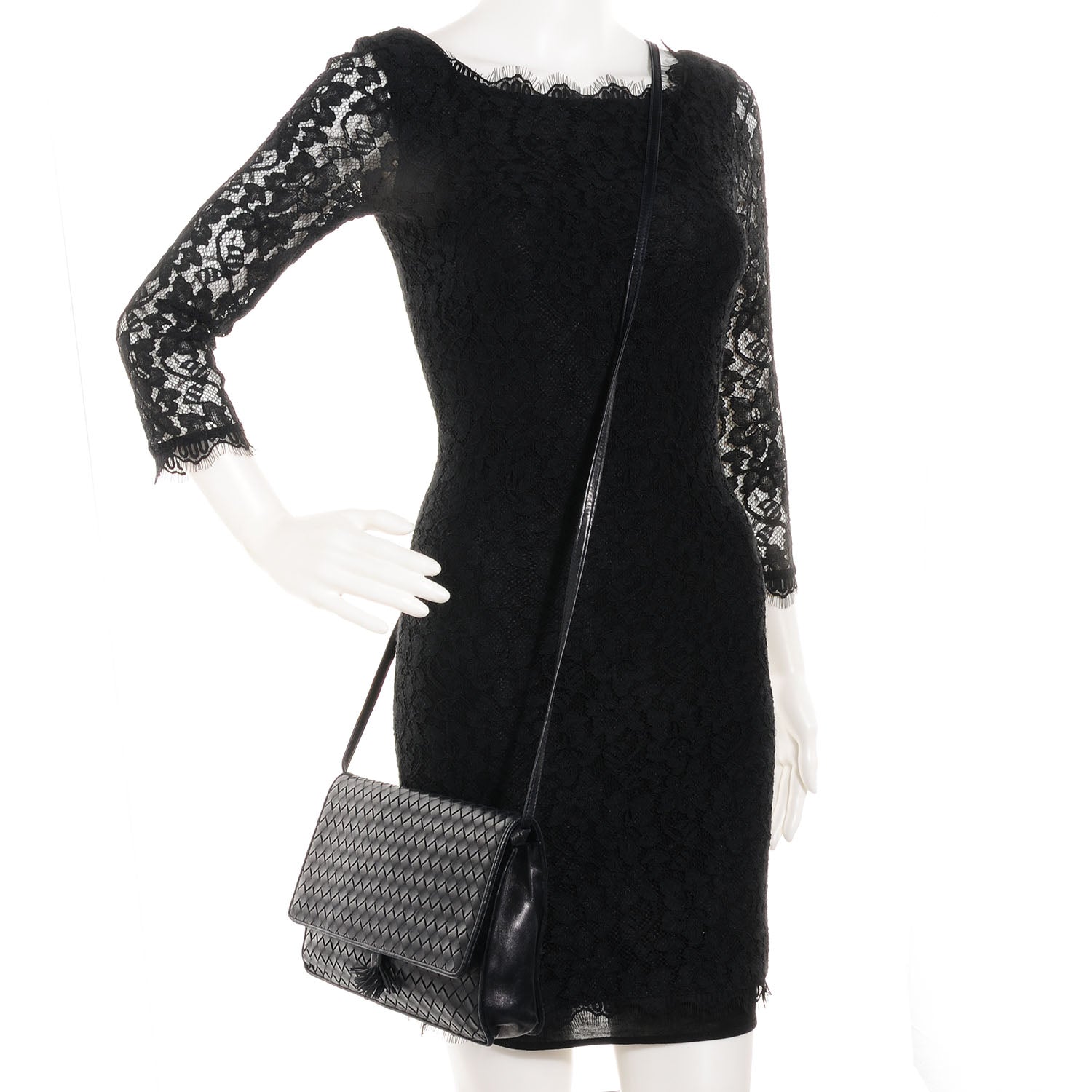 Bottega Veneta Vintage Nappa Intrecciato Shoulder Bag Nero Black 2 of 9