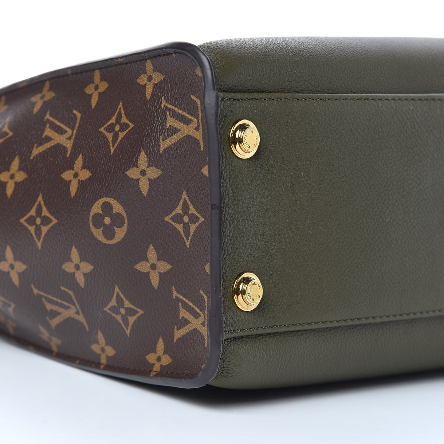 Calfskin Monogram On My Side MM Laurier Green Toffee Latte Beige