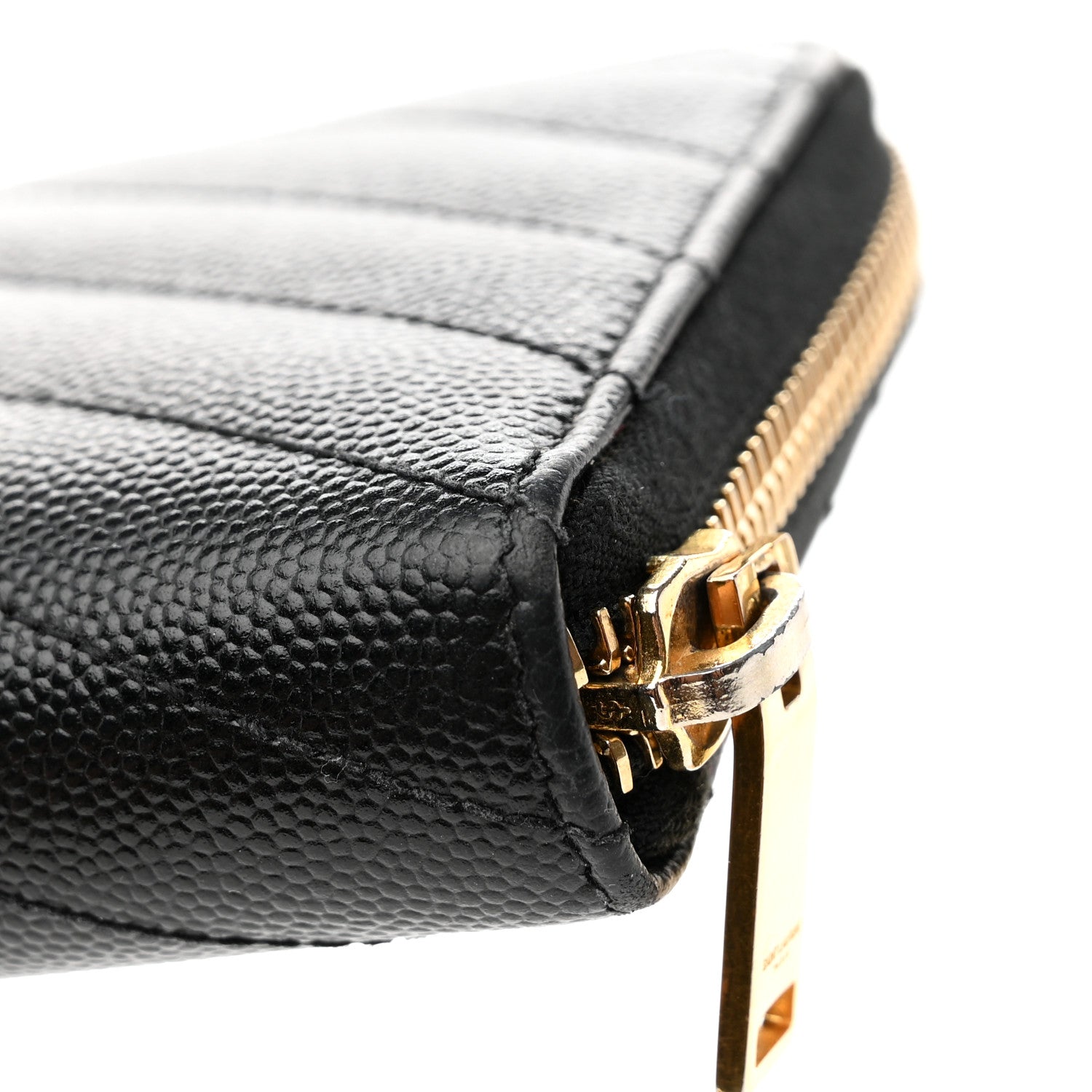 Saint Laurent Grain De Poudre Matelasse Chevron Monogram Zip Around Wallet Black 8 of 9