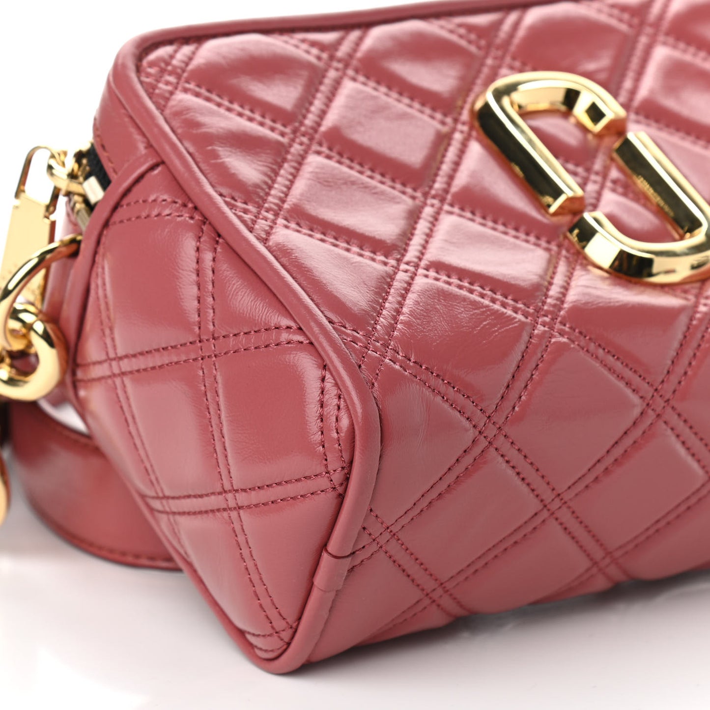 Calfskin Quilted The Softshot 21 Bag Santa Fe Red