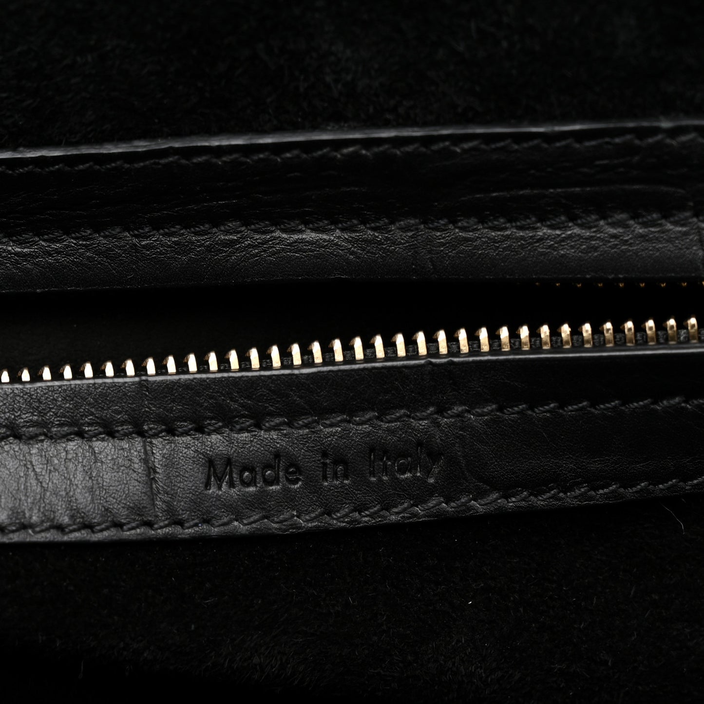 Crocodile Embossed Calfskin Medium Phantom Luggage Black