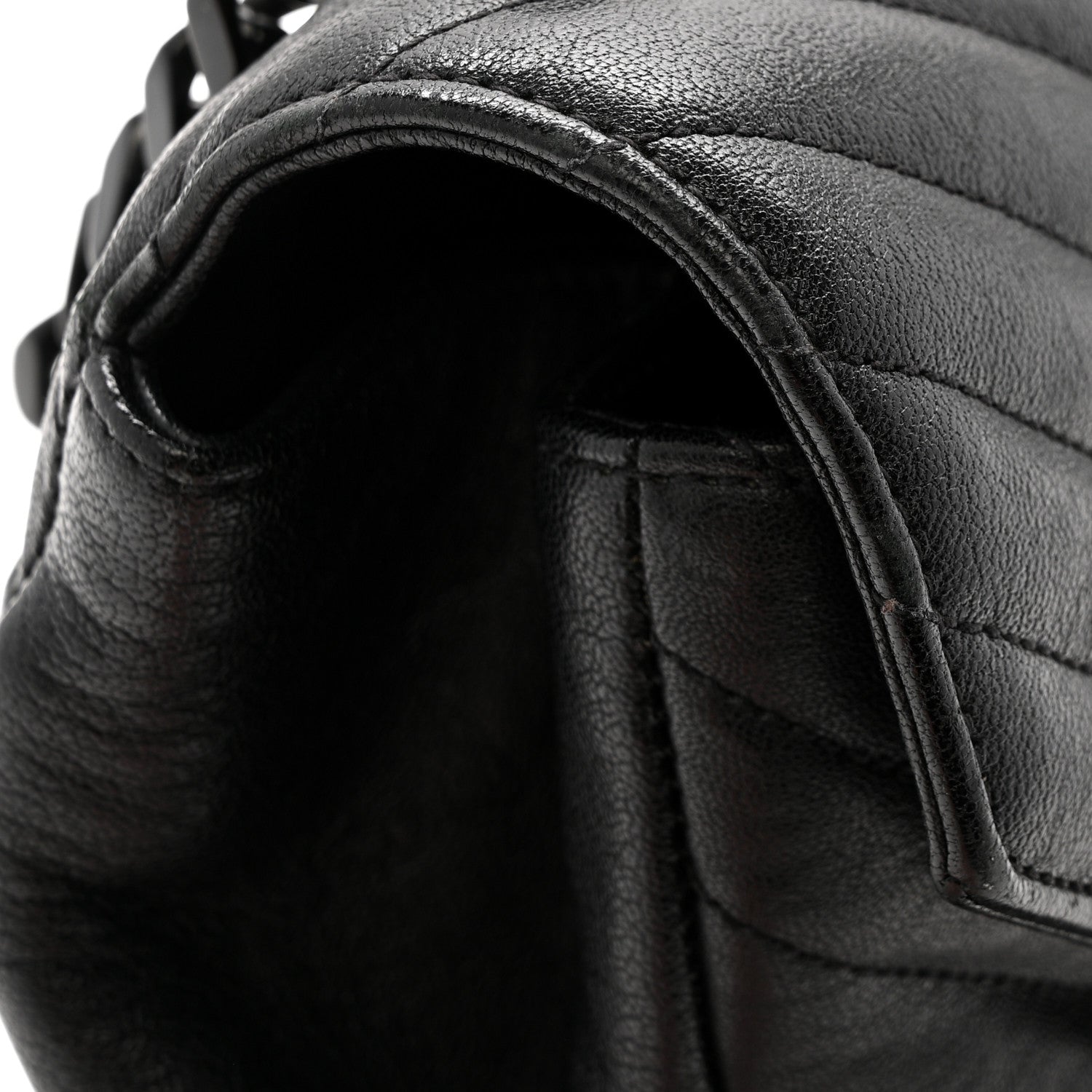 Saint Laurent Sheepskin Matelasse Chevron Monogram Monochrome Large College Satchel Black 14 of 14