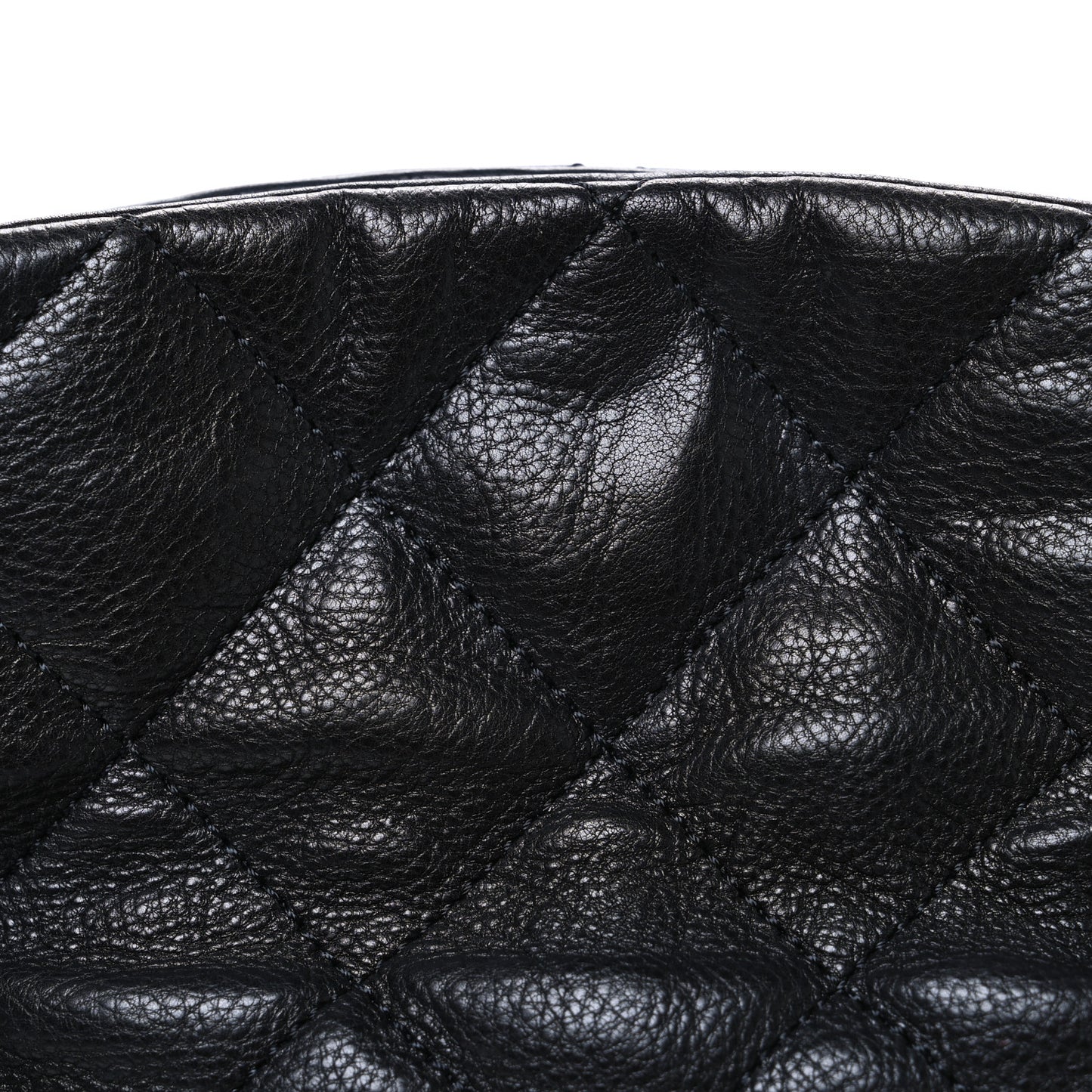 Calfskin Quilted Medium Chain Me Hobo Black