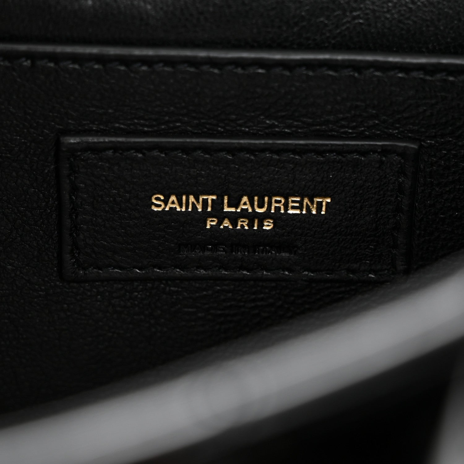 Saint Laurent Patent Matelasse Monogram Large Vicky Chain Bag Black 7 of 11