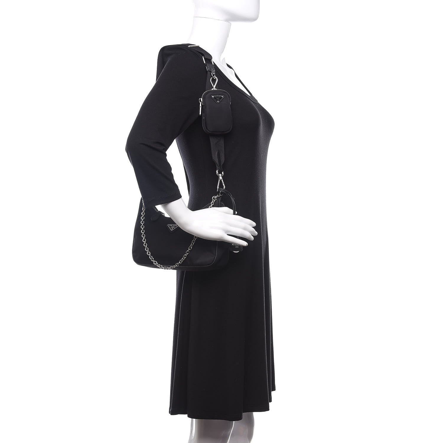 Prada Nylon Re-Edition 2005 Shoulder Bag Black 2 of 10