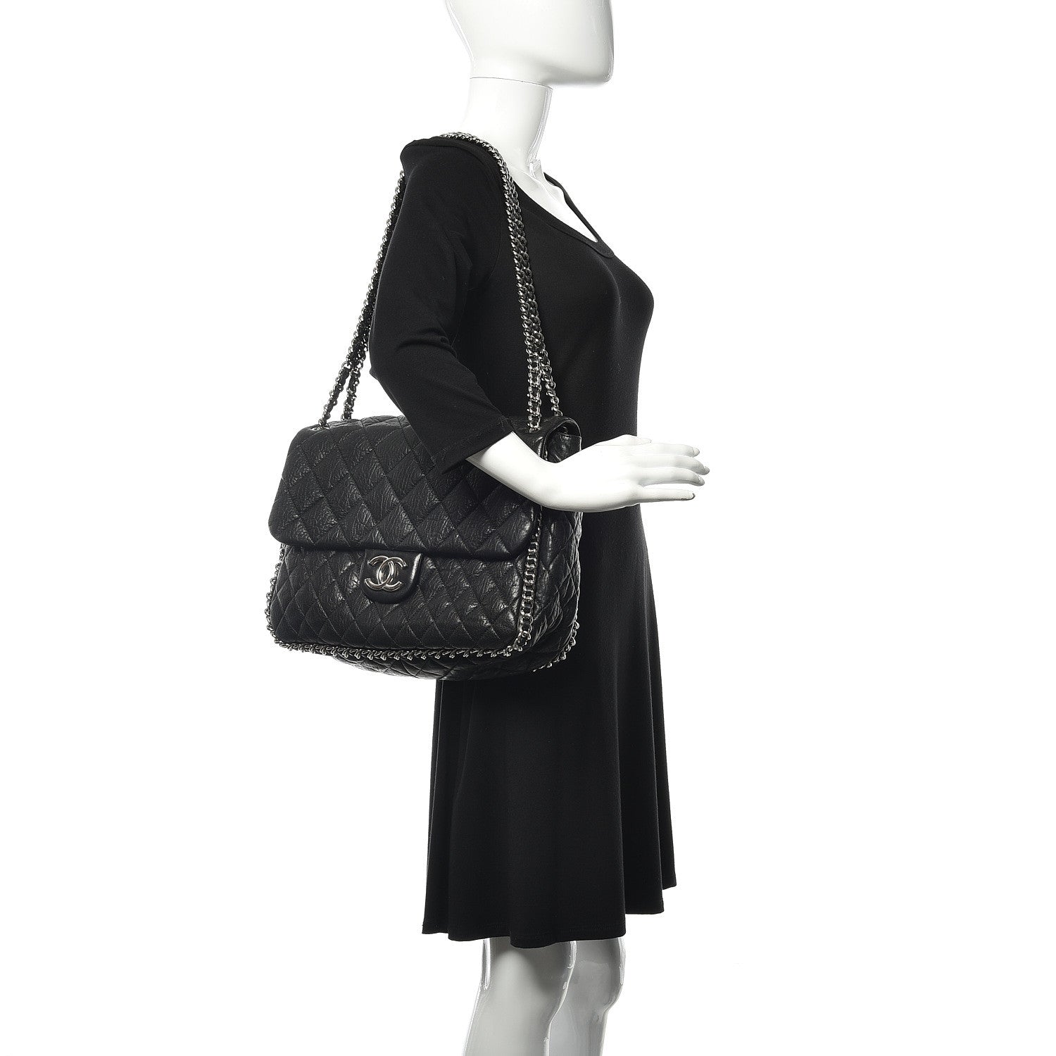 Chanel Washed Lambskin Quilted Maxi Chain Around Flap Black 2 of 10