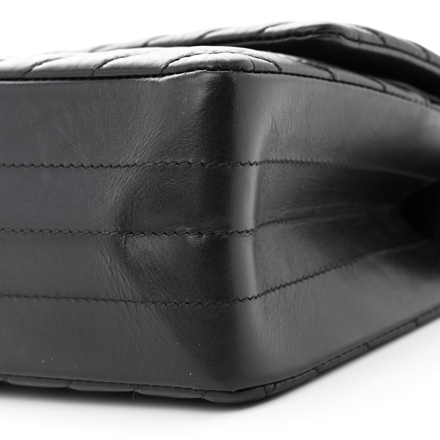 Aged Calfskin Chevron Quilted 2.55 Reissue 225 Flap So Black