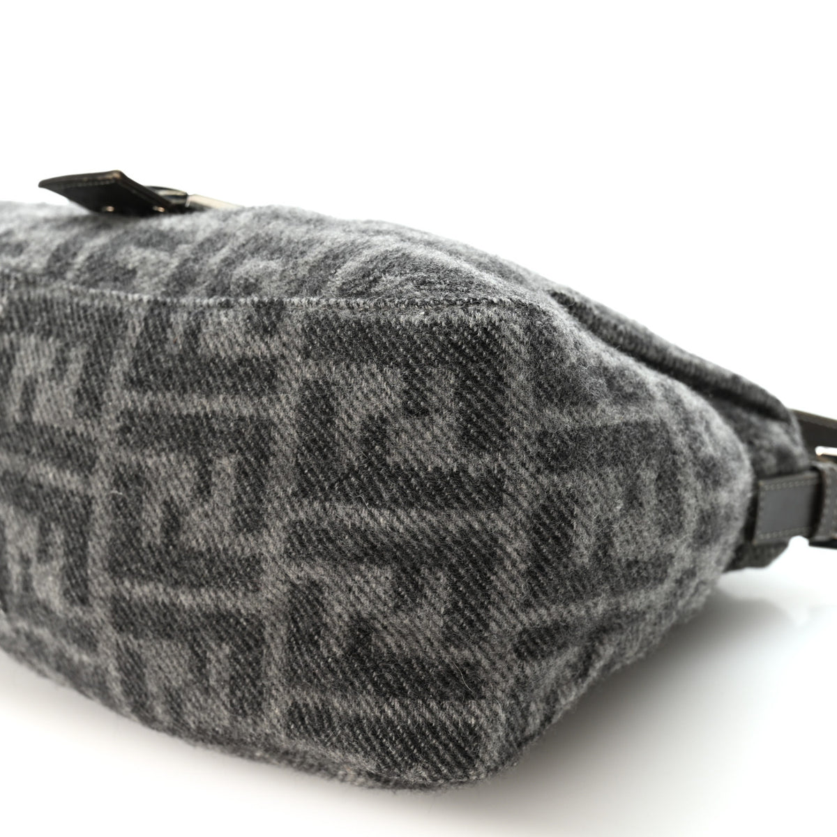 Wool Zucca Mama Baguette Grey