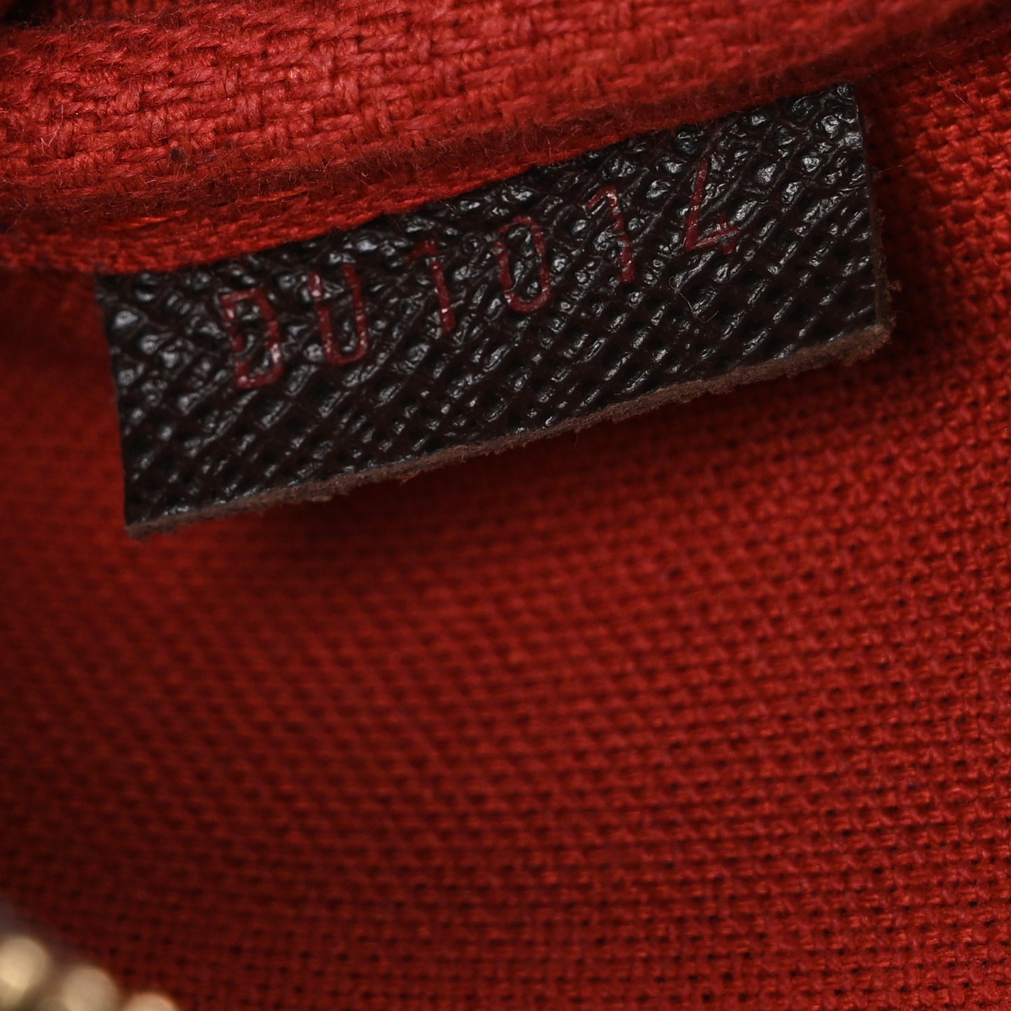 Damier Ebene Bucket Pochette Accessories