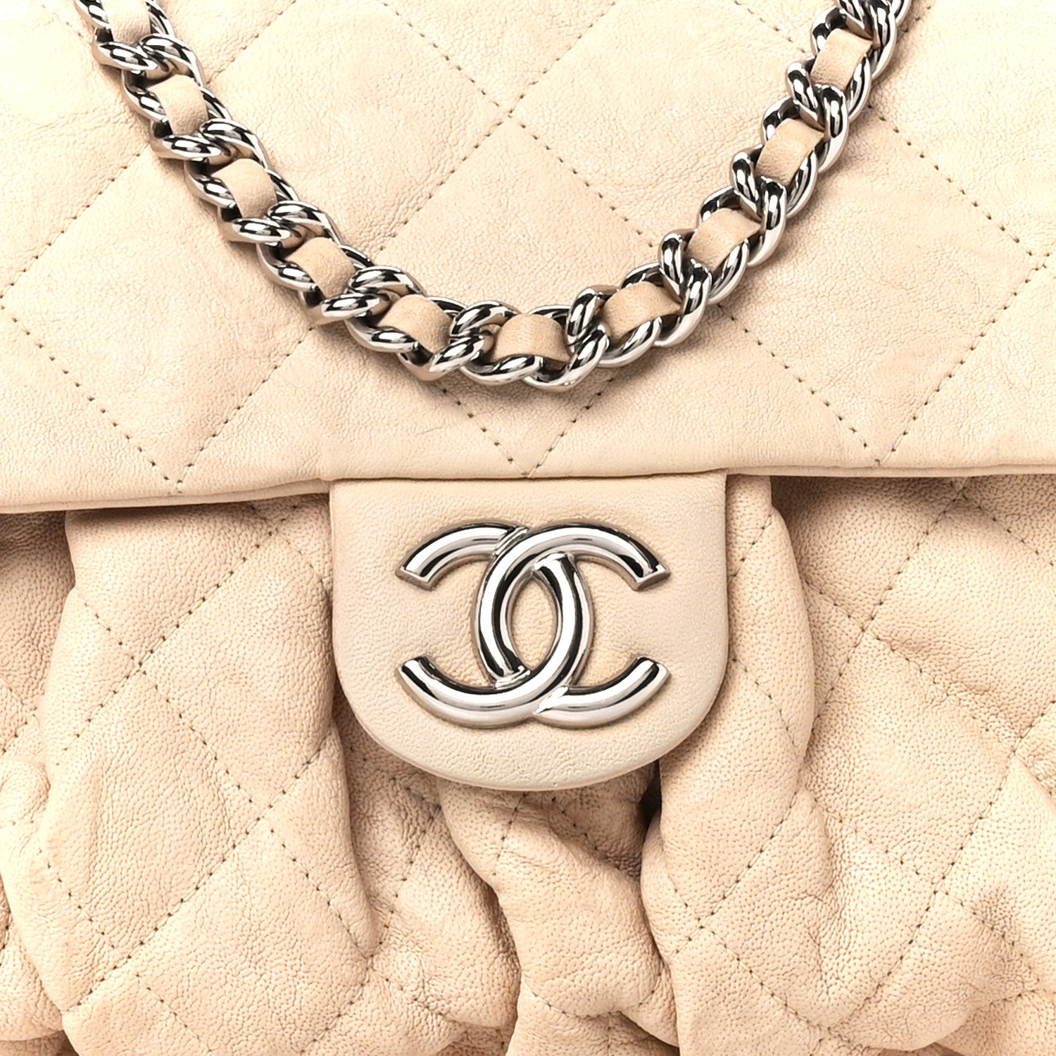 Chanel Washed Lambskin Quilted Medium Chain Around Messenger Beige 8 of 10