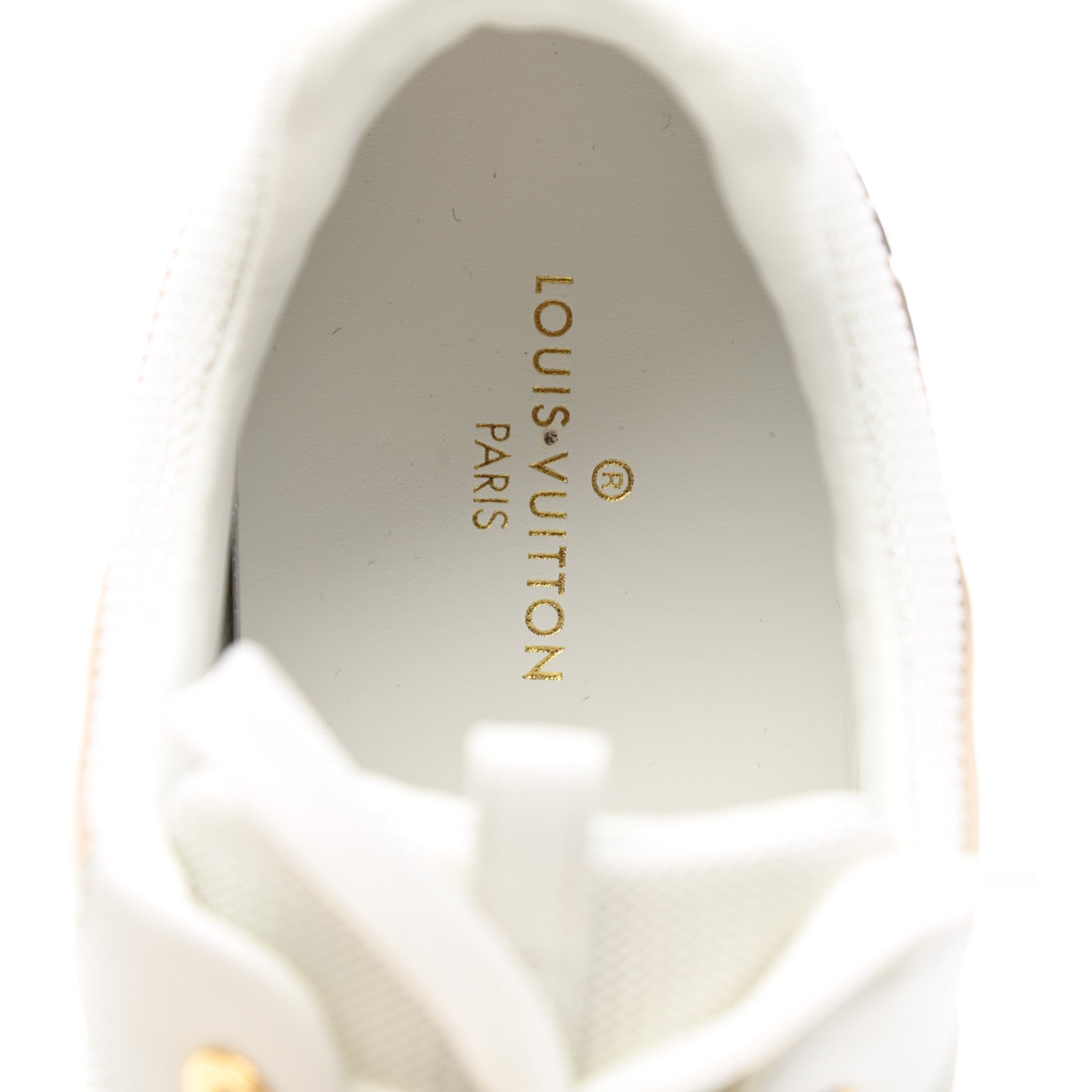 Louis Vuitton Calfskin Damier Azur Run Away Sneakers 39.5 White 7 of 9