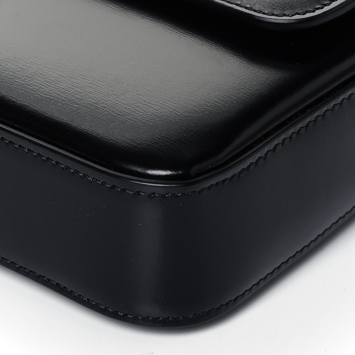 Shiny Calfskin Triomphe Chain Bag Black