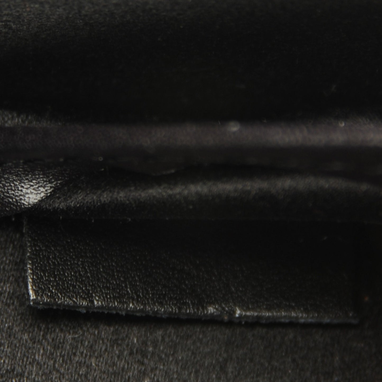 Monogram Glace Valisette MM Case Black