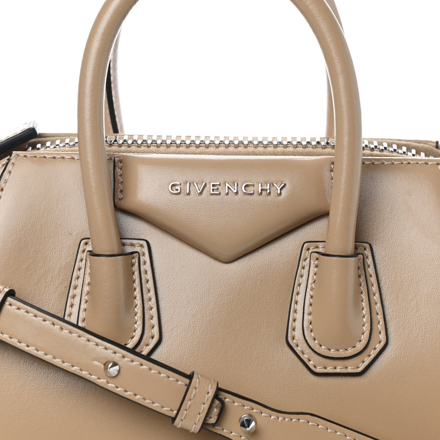 Shiny Lord Calfskin Mini Antigona Nude