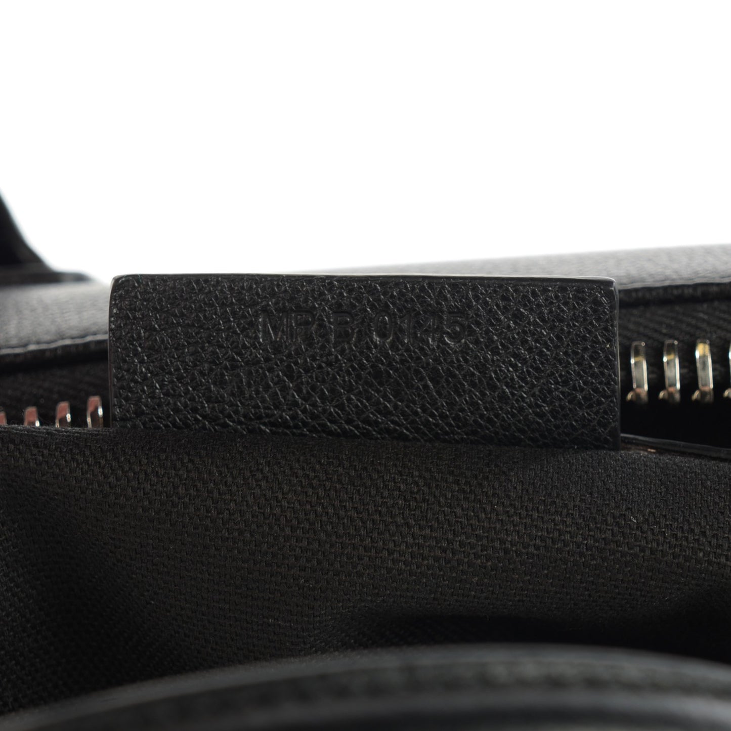 Sugar Goatskin Medium Antigona Black