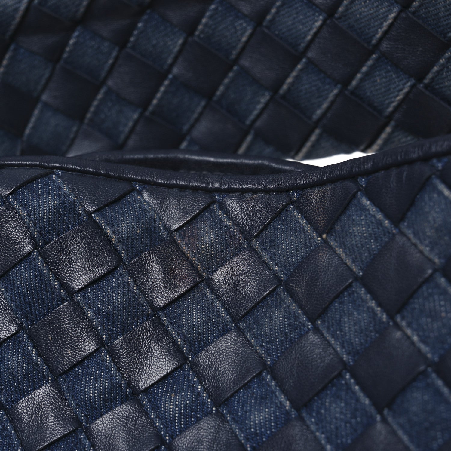 Bottega Veneta Denim Nappa Intrecciato Large Hop Abyss Indigo