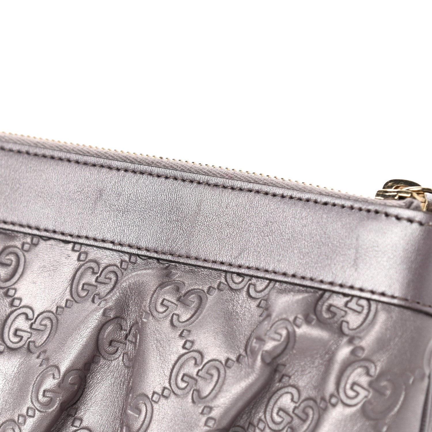Gucci Metallic Soft Guccissima Heart Wristlet Senanque 11 of 11