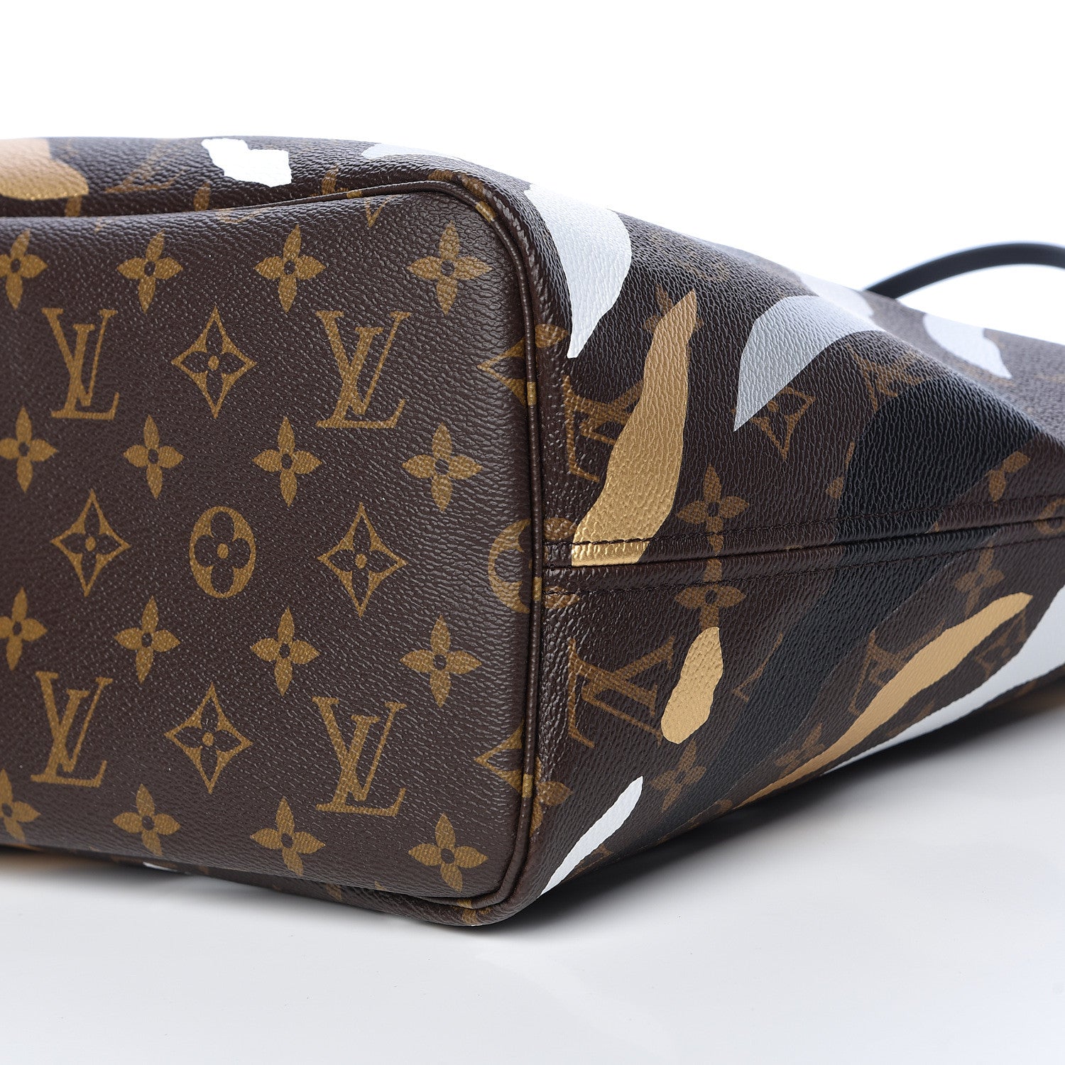 Louis Vuitton X LOL Monogram Neverfull MM Gold Silver 11 of 12