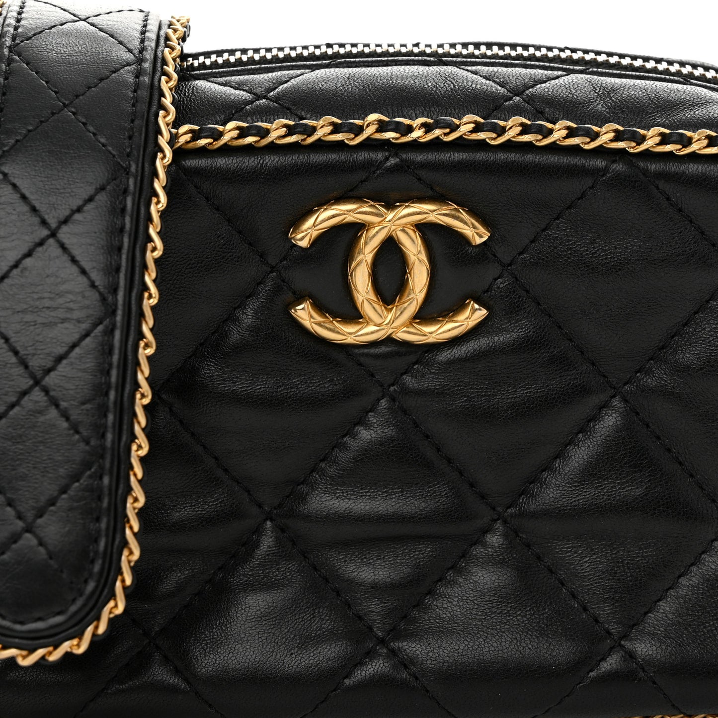 Lambskin Quilted Chain CC Mini Camera Case Black