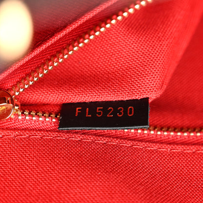 Louis Vuitton Reverse Monogram Giant Onthego MM 7 of 10