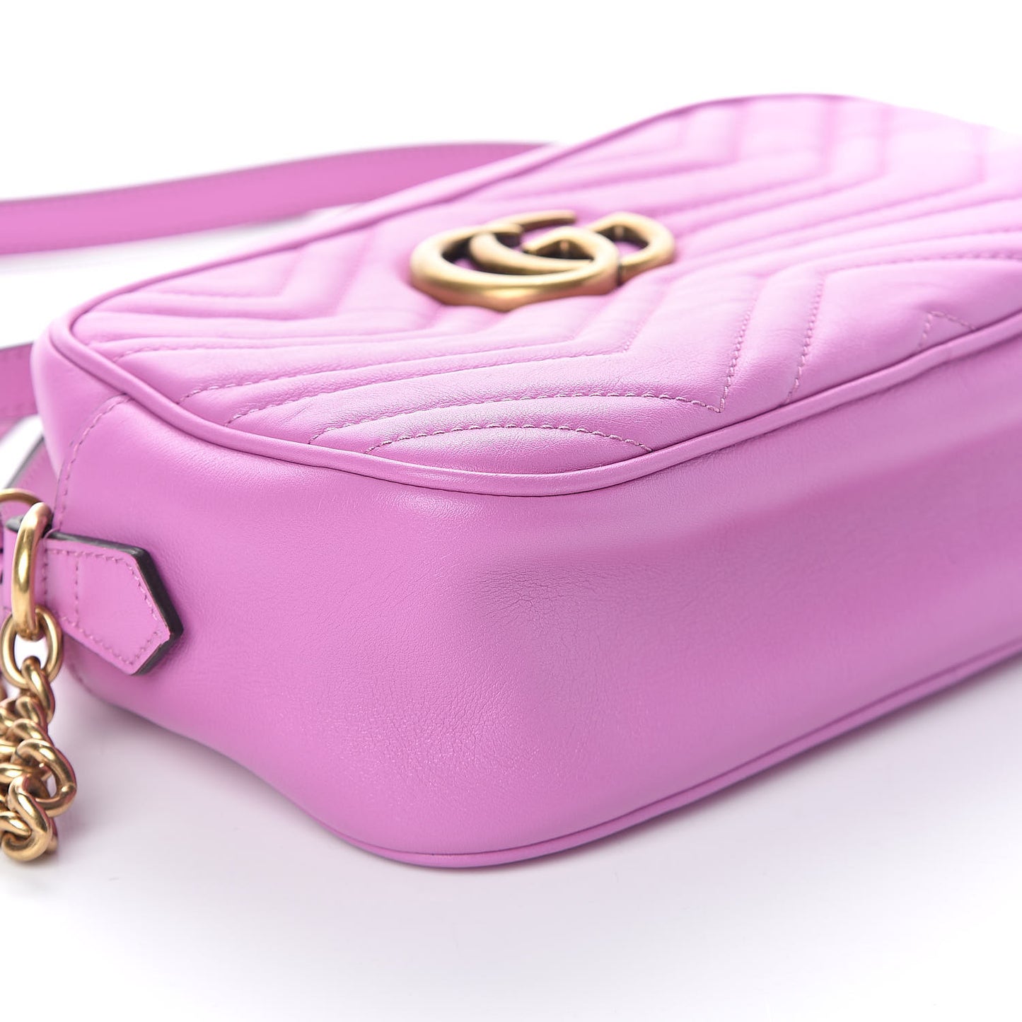 Calfskin Matelasse Small GG Marmont Chain Shoulder Bag Candy Mousse