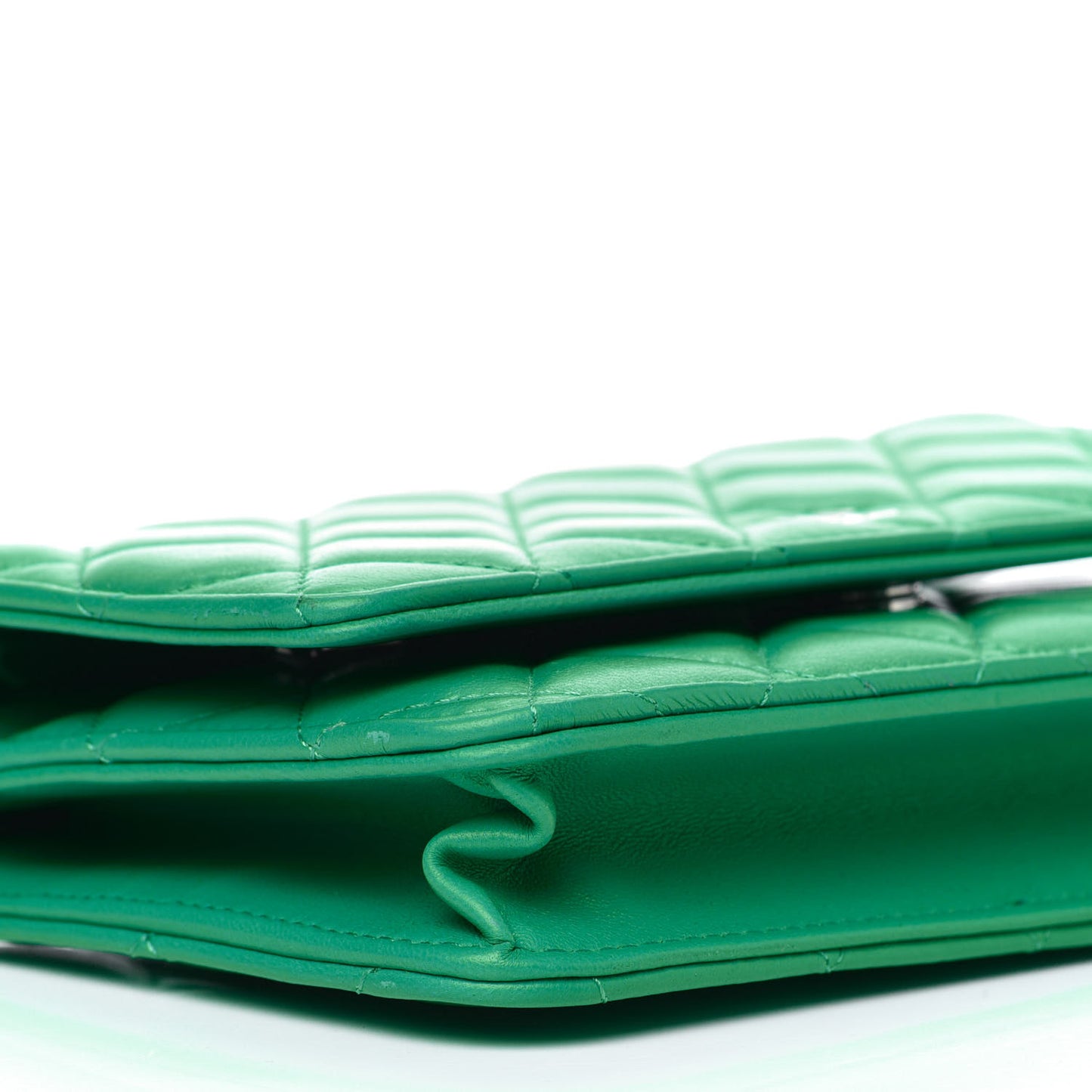 Lambskin Quilted Wallet On Chain WOC Green
