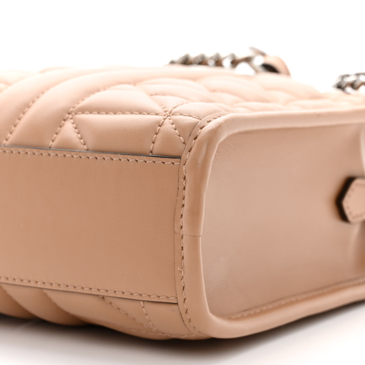 Calfskin Matelasse Aria Mini GG Marmont Tote Camelia