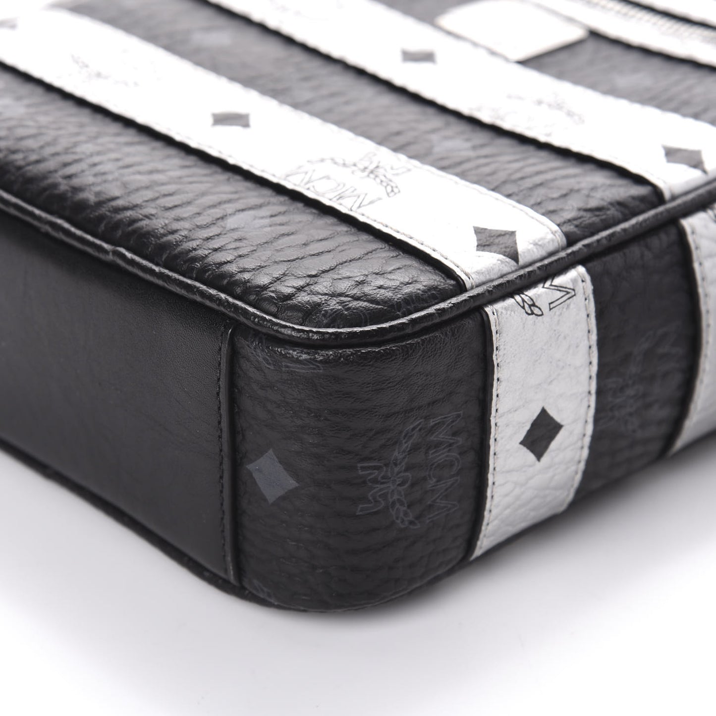 Visetos Spot Crossbody Bag Black