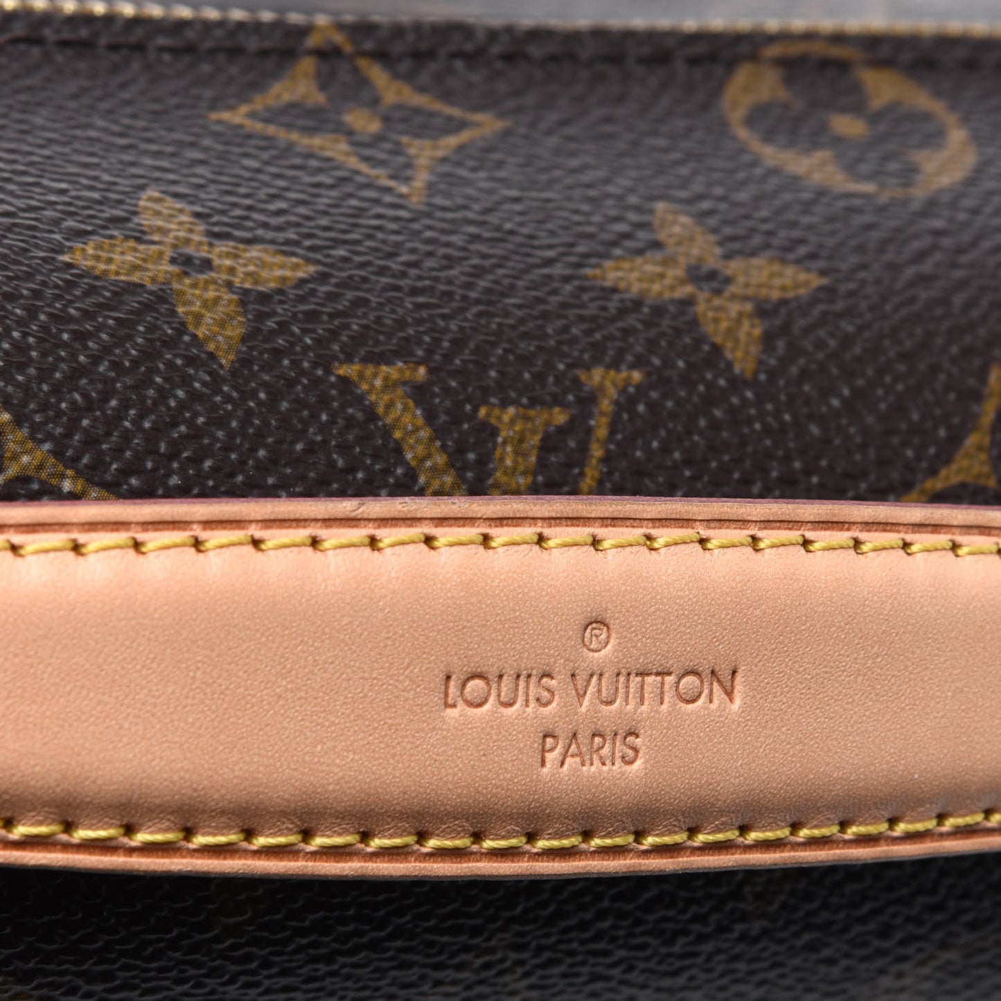 Monogram Pochette Metis