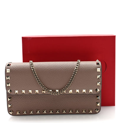 Valentino Garavani Pebbled Calfskin Rockstud Flap Wallet On Chain Poudre 10 of 10