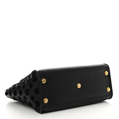 Louis Vuitton Calfskin Monogram Tufting On My Side Black 4 of 14