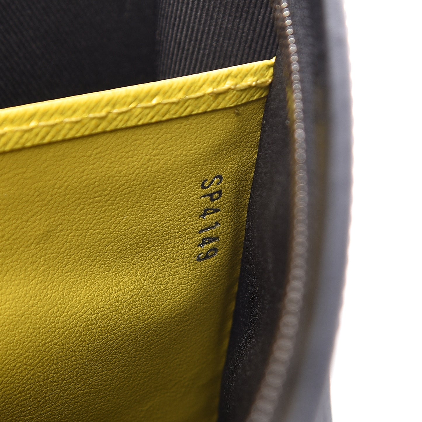 Damier Graphite Pochette Voyage MM Yellow