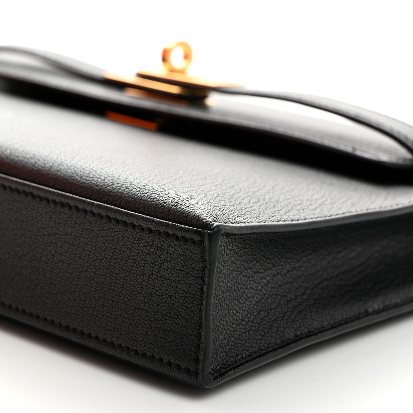 Chevre Chamkila Kelly Elan Black