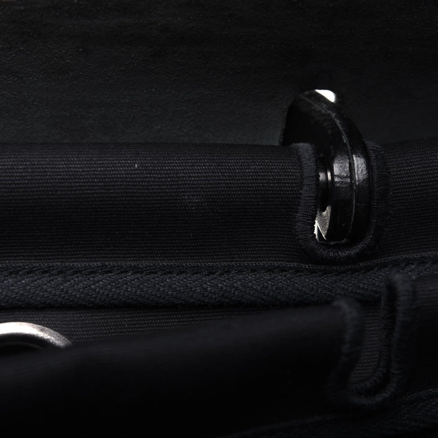 Toile Vache Calfskin Herbag 40 GM Black
