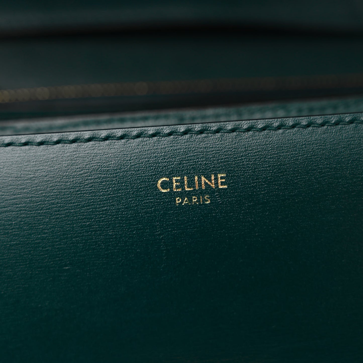 Box Calfskin Medium Classic Box Flap Bag Forest Green