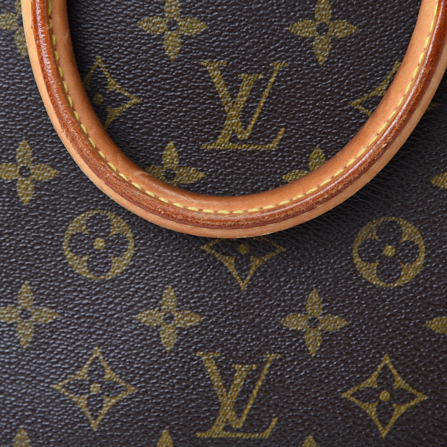 Louis Vuitton Monogram Alma PM 13 of 20