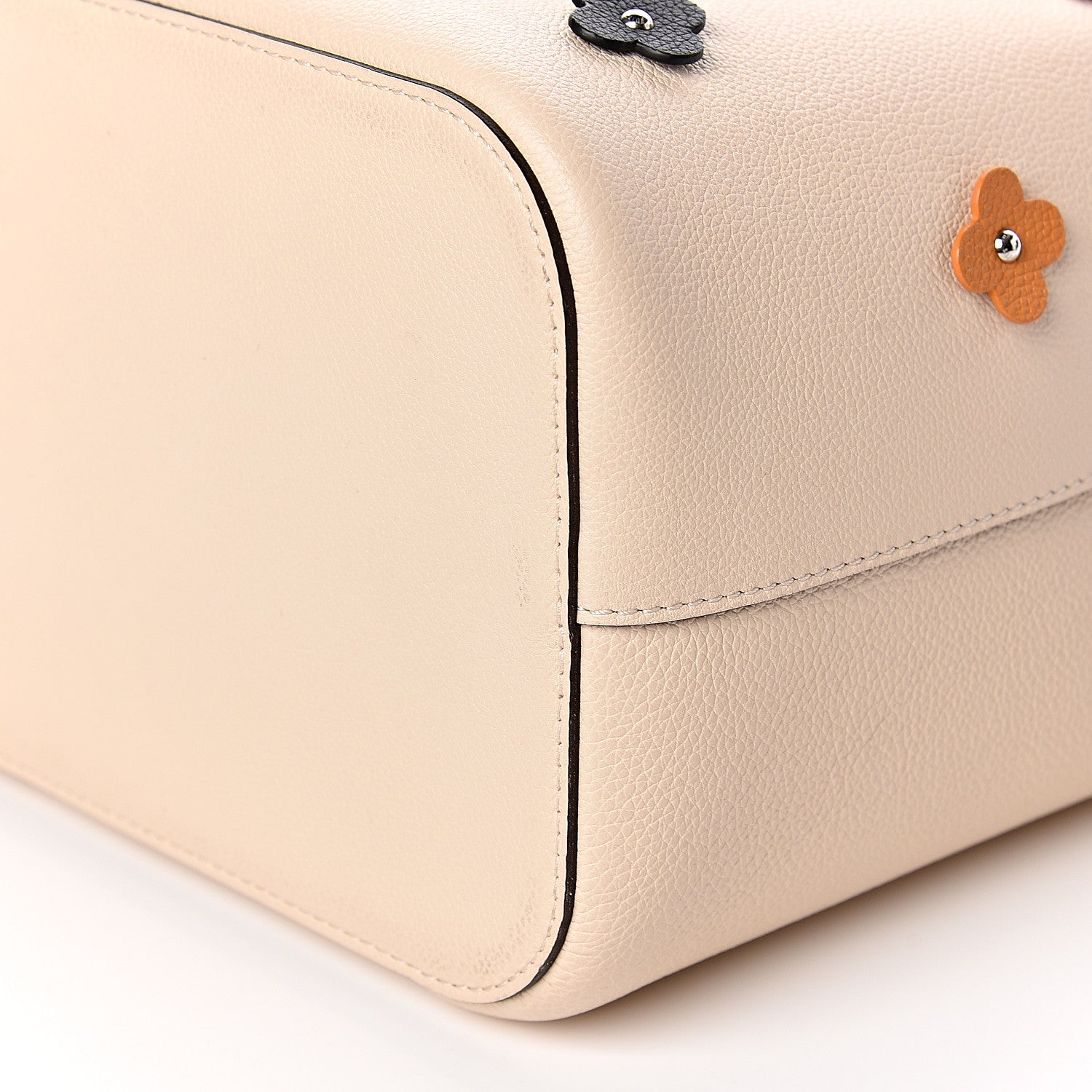 Louis Vuitton Calfskin Flowers Lockme Bucket Creme 9 of 10