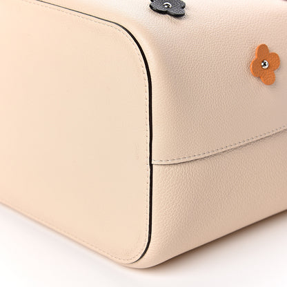 Louis Vuitton Calfskin Flowers Lockme Bucket Creme 9 of 10