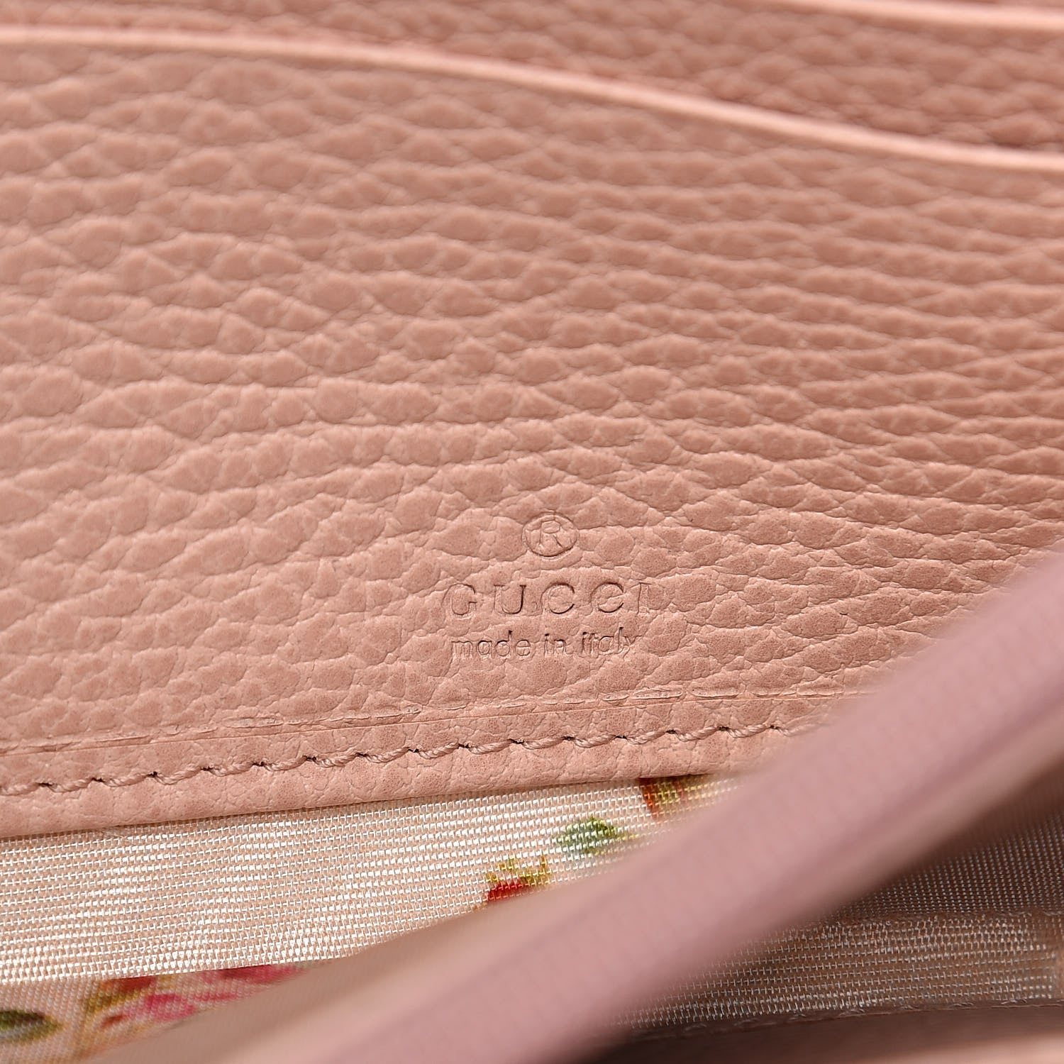 Gucci Calfskin Crystal Bow Continental Wallet Off White 6 of 7