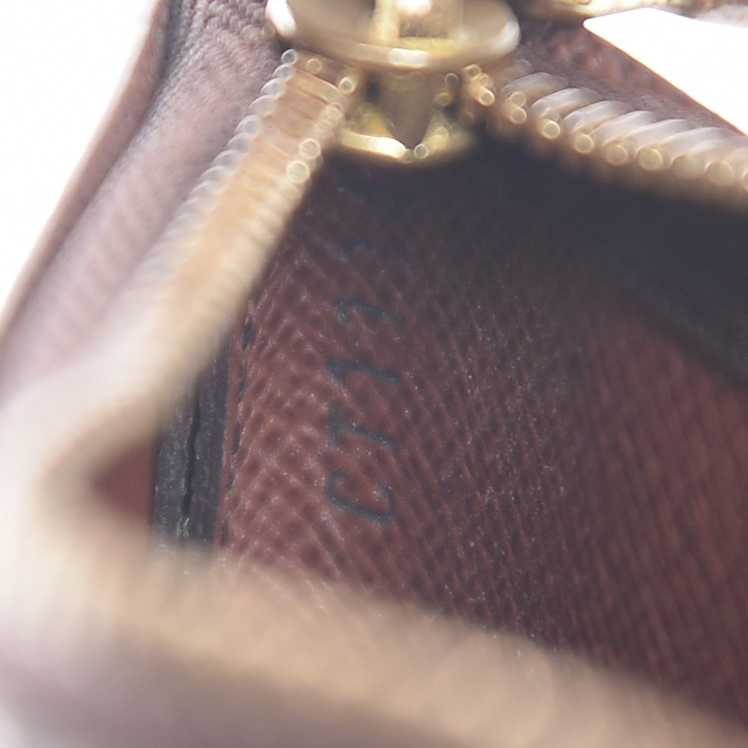 Louis Vuitton Monogram Key Pouch 7 of 8