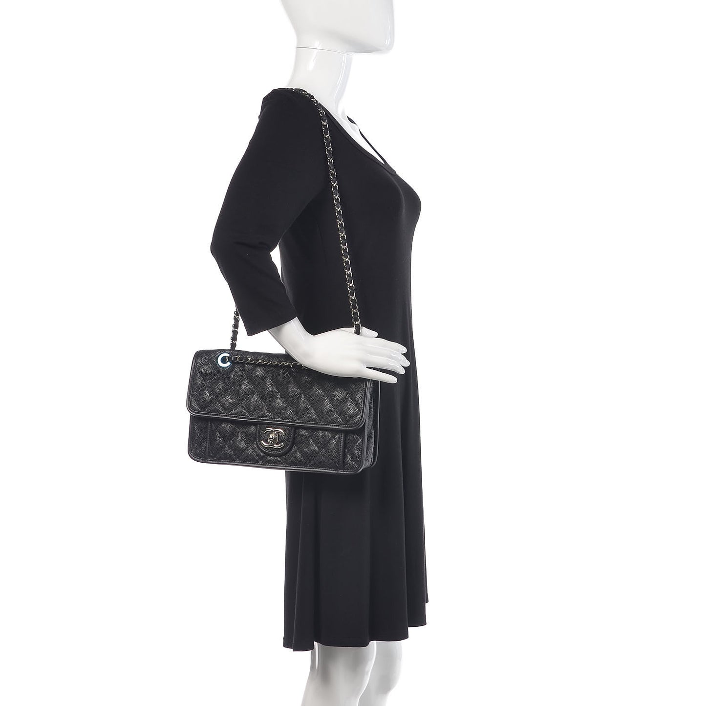 Caviar Quilted Medium French Riviera Flap Black
