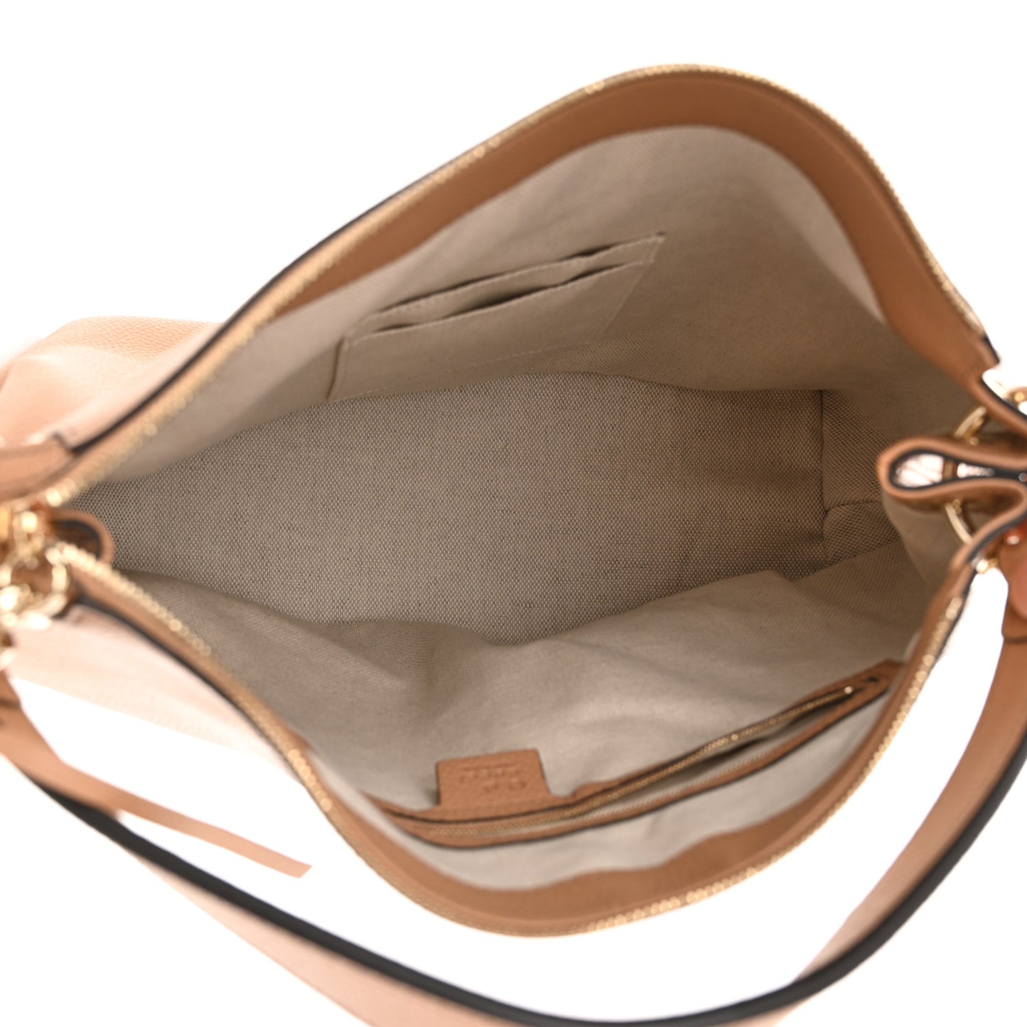 Pebbled Calfskin Large Soho Hobo Camelia