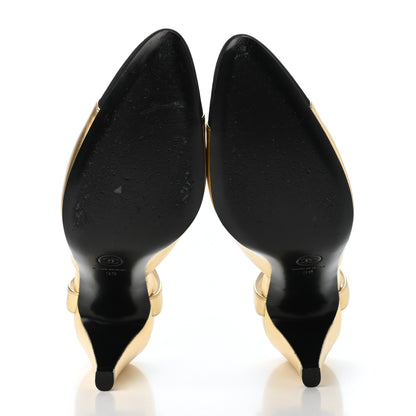 Chanel Laminated Lambskin Grosgrain Cap Toe CC Pumps 39 Gold Black 4 of 4