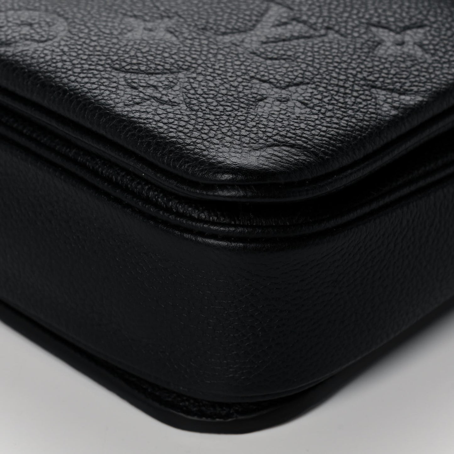 Empreinte Pochette Metis Black