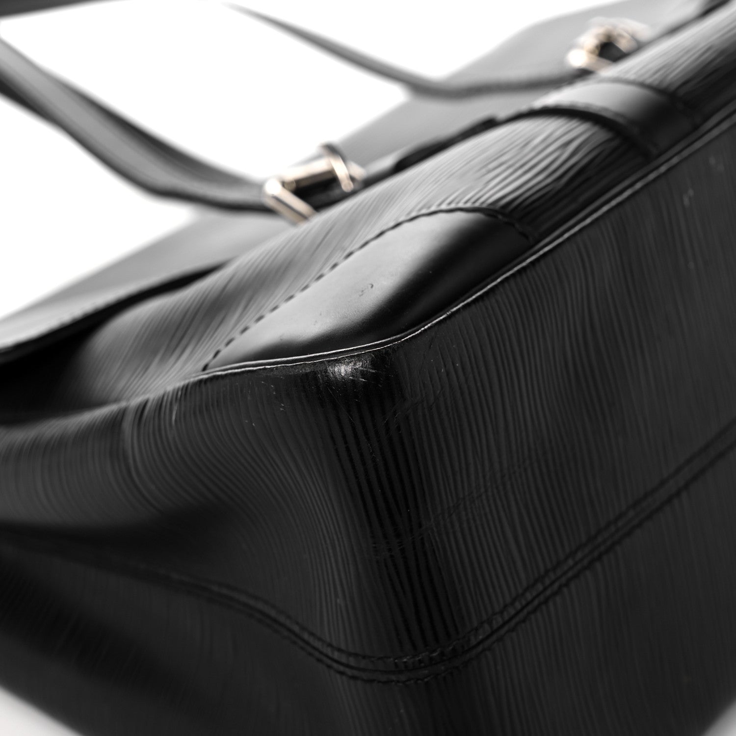 Louis Vuitton Epi Segur MM Black 8 of 25
